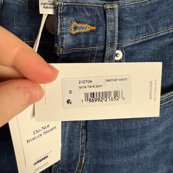 SPANX NEW Women's Blue‎ SPANXsculpt ReDefine Kick Cropped Flare Jeans - Size 10 - Picture 5 of 6